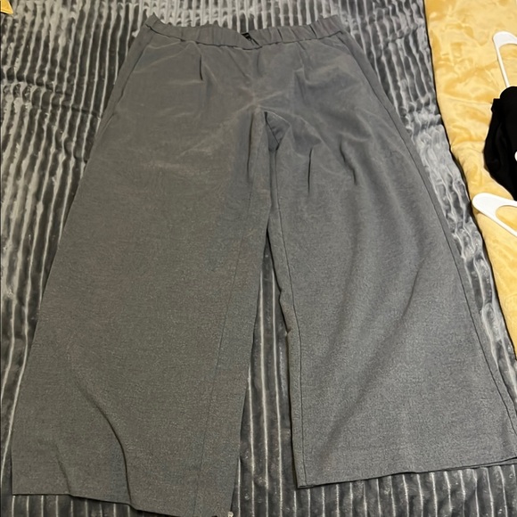 Ann Taylor Pants - Ann Taylor Gray Trousers Wide-Leg Style